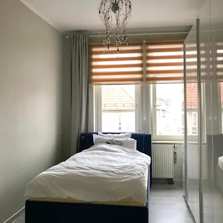 Profair Private Apartments & Rooms City Centre - Room Agency Homestay Hannover
